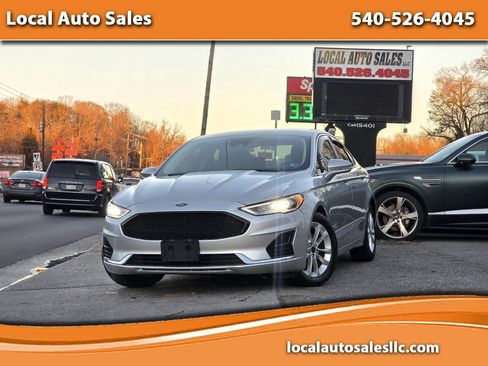 Used 2019 Ford Fusion SEL image 1
