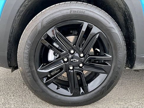 Used 2025 Chevrolet Trax ACTIV w/ Driver Confidence Package image 9