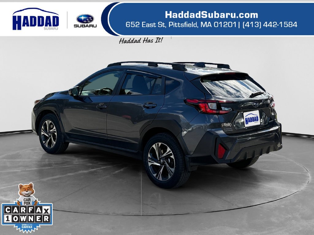 Used 2024 Subaru Crosstrek 2.0i Premium AWD/4WD image 3