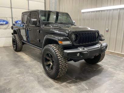 Used 2024 Jeep Gladiator Willys