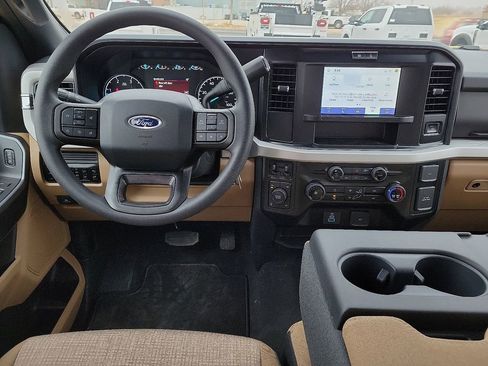 New 2026 Ford F350 XLT w/ FX4 Off-Road Package AWD/4WD image 17