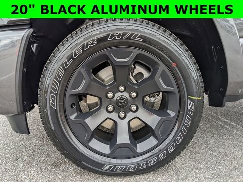 New 2026 RAM 1500 4x4 Crew Cab image 2