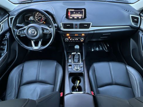 Used 2018 MAZDA MAZDA3 Touring image 21
