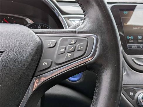 Used 2016 Chevrolet Malibu Premier w/ Driver Confidence Package FWD image 13