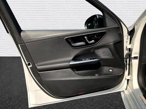 Used 2023 Mercedes-Benz C 300 4MATIC Sedan image 14