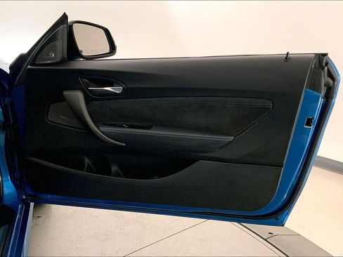 Used 2018 BMW M2 RWD image 25