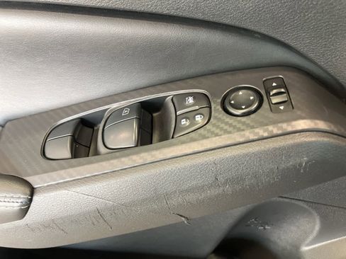 Used 2023 Nissan Altima 2.5 SV image 12