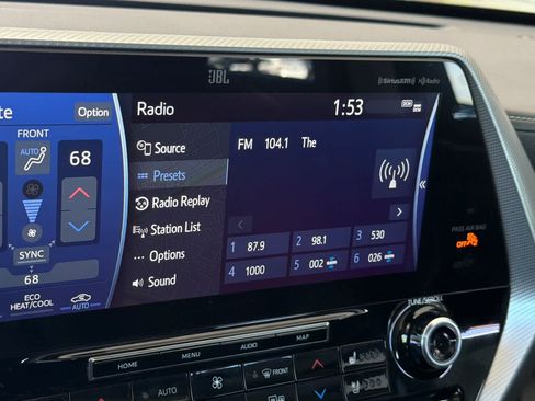 Used 2021 Toyota Highlander Platinum FWD image 20