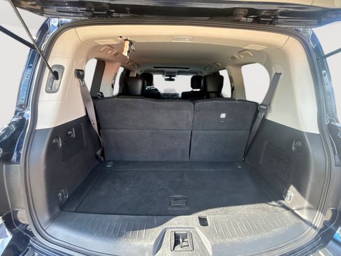 Used 2021 Nissan Armada SL w/ Captain's Chairs Package AWD/4WD image 22
