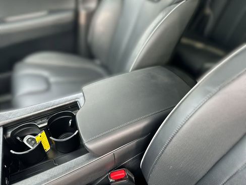 Used 2023 Hyundai Palisade Limited image 23