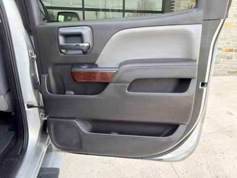 Used 2017 GMC Sierra 1500 SLT w/ SLT Premium Package image 26