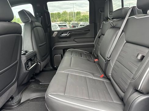 New 2026 GMC Sierra 1500 AT4X w/ LPO, Black Badging Package AWD/4WD image 6