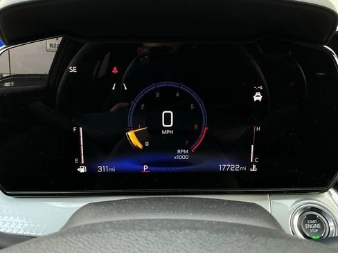 Used 2025 Chevrolet Trax LT image 36