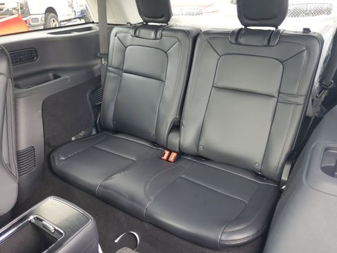 New 2026 Lincoln Aviator Reserve AWD/4WD image 27