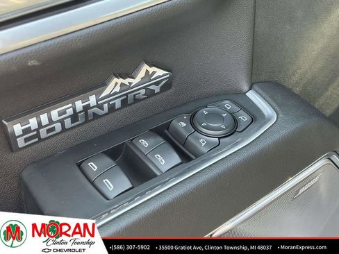 Certified 2023 Chevrolet Silverado 1500 High Country w/ Technology Package AWD/4WD image 15