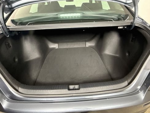 Used 2026 Honda Accord LX image 31