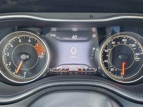 Used 2020 Jeep Cherokee Limited AWD/4WD image 12