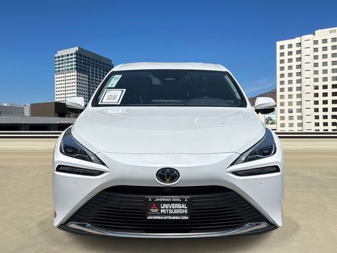 Used 2024 Toyota Mirai image 2
