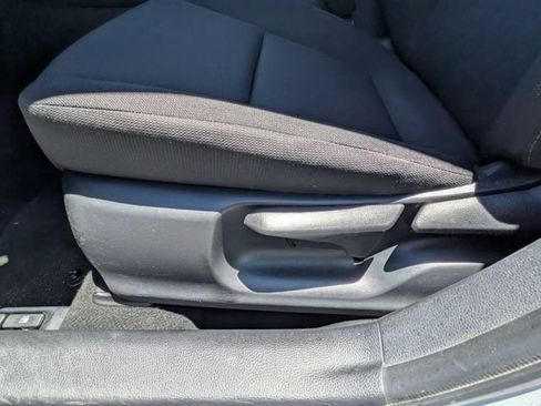 Used 2024 Toyota Corolla LE FWD image 21