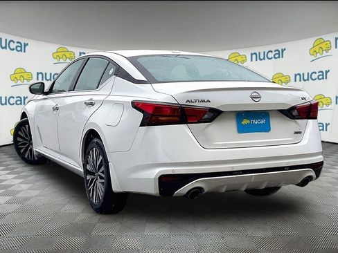 Used 2024 Nissan Altima 2.5 SV w/ SV Premium Package AWD/4WD image 4