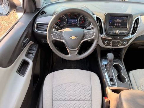 Used 2023 Chevrolet Equinox LT w/ LPO, Floor Liner Package FWD image 14