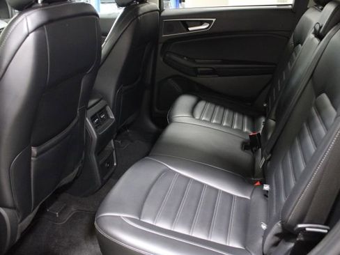 Used 2024 Ford Edge SEL image 22