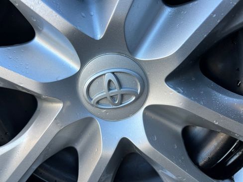 Used 2017 Toyota Corolla L w/ Carpet Mat Package (TMS) image 27