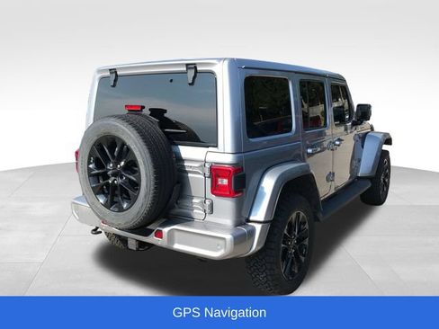 Used 2021 Jeep Wrangler Unlimited Sahara AWD/4WD image 2