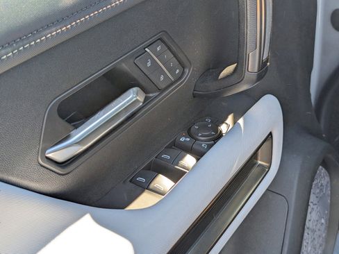 Used 2025 GMC Hummer EV 3X image 25