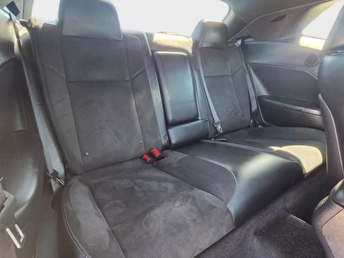 Used 2015 Dodge Challenger R/T Plus RWD image 12