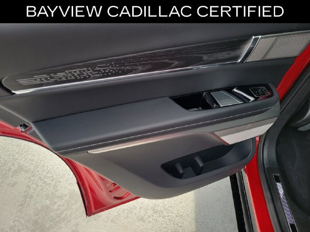 Certified 2026 Cadillac Vistiq Platinum w/ LPO, Floor Liner Package AWD/4WD image 14