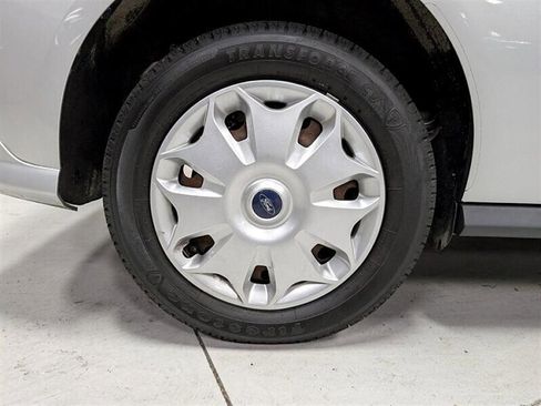 Used 2015 Ford Transit Connect XLT image 13