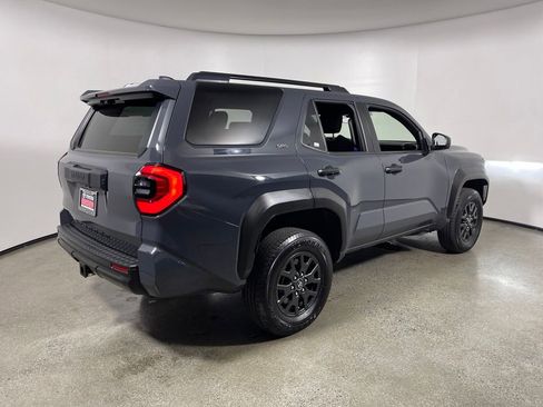 Used 2025 Toyota 4Runner SR5 image 3