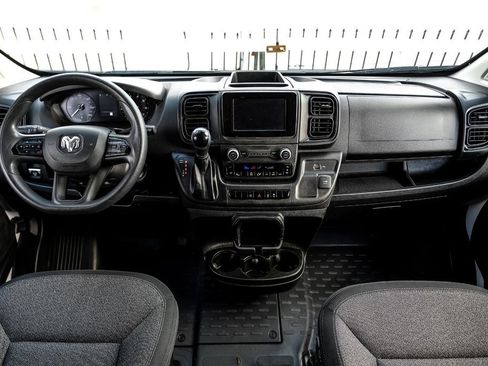 Used 2023 RAM ProMaster 2500 FWD image 10