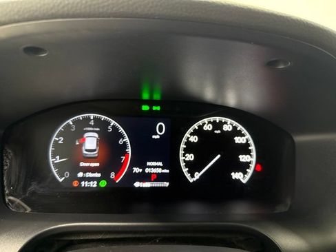 Used 2024 Honda HR-V Sport image 30
