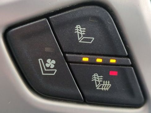 Used 2018 GMC Sierra 1500 SLT w/ Enhanced Driver Alert Package image 25