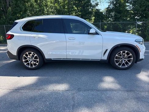 Certified 2023 BMW X5 sDrive40i w/ Premium Package RWD image 12