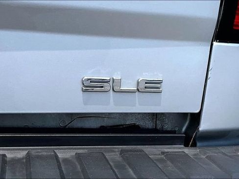 Used 2016 GMC Sierra 1500 SLE w/ SLE Value Package AWD/4WD image 24
