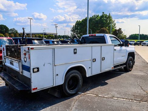 Used 2018 Chevrolet Silverado 3500 W/T w/ WT Convenience Package AWD/4WD image 4