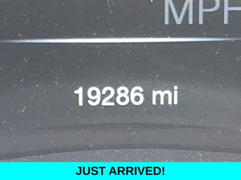 Used 2021 Jeep Grand Cherokee Limited AWD/4WD image 21