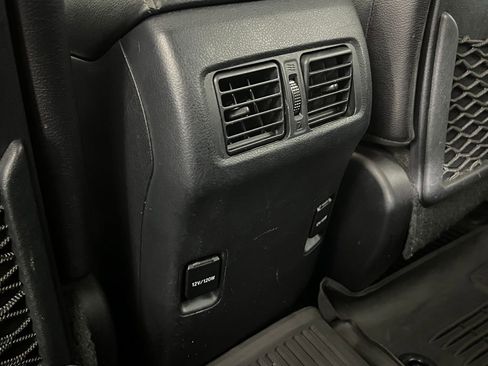 Used 2018 Toyota 4Runner Limited image 29