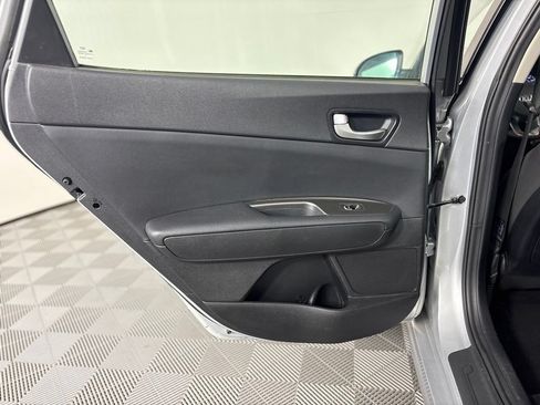 Used 2020 Kia Optima LX FWD image 36