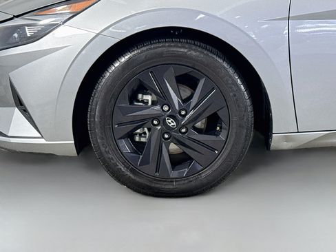 Used 2022 Hyundai Elantra SEL w/ Convenience Package FWD image 38