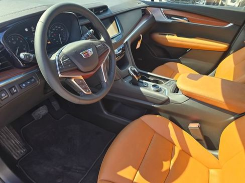 New 2026 Cadillac XT5 Premium Luxury w/ Driver Assist Package FWD image 19