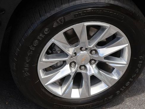 Used 2024 Chevrolet Tahoe Premier AWD/4WD image 30