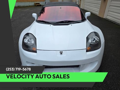 Used 2000 Toyota MR2 RWD image 1
