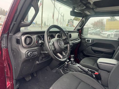 Used 2021 Jeep Wrangler Unlimited Sport image 5