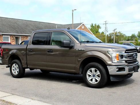 Used 2019 Ford F150 XLT image 10
