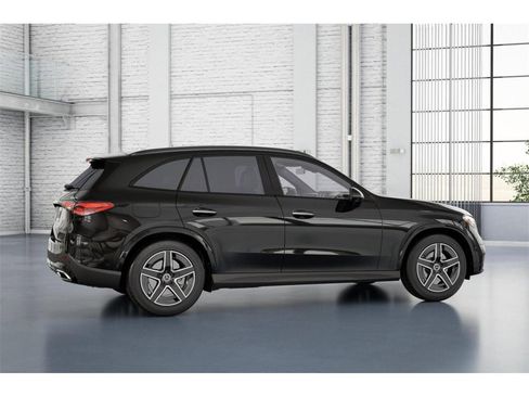 New 2026 Mercedes-Benz GLC 300 4MATIC image 18