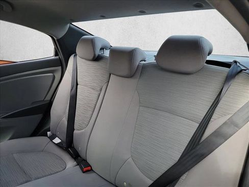 Used 2016 Hyundai Accent SE image 14